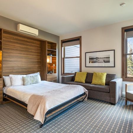Suites-Sur-Lac Lac Superieur Ngoại thất bức ảnh