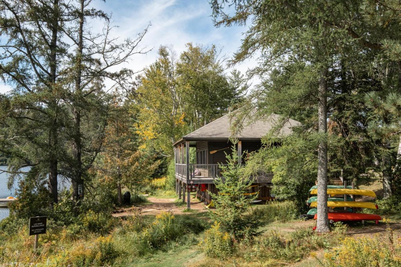Suites-Sur-Lac Lac Superieur Ngoại thất bức ảnh